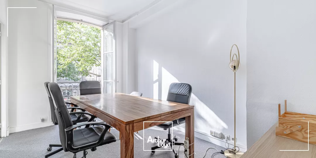 Bureaux à louer à PARIS 75004