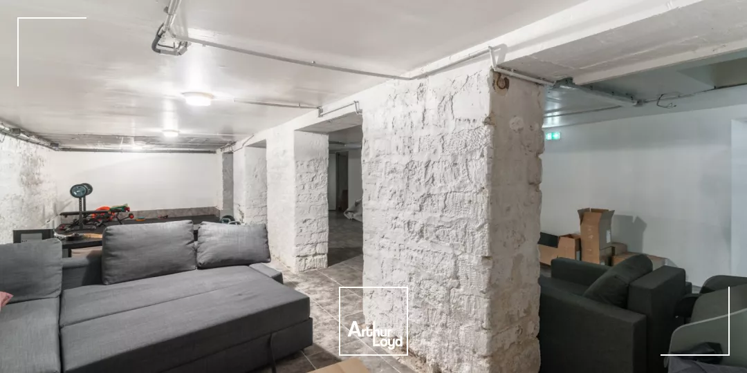 Bureaux à louer à PARIS 75012