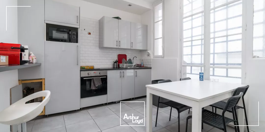 Bureaux à louer à PARIS 75012