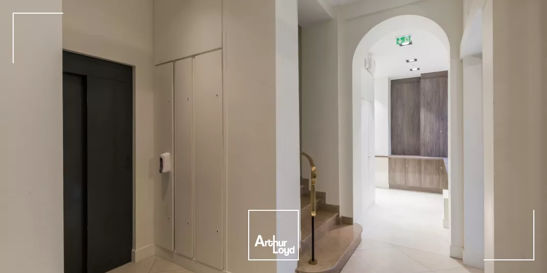 Bureaux à louer à PARIS 75010