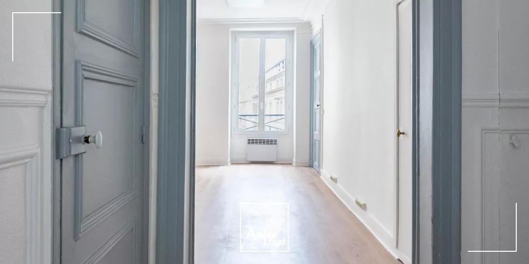 Bureaux à louer à PARIS 75009