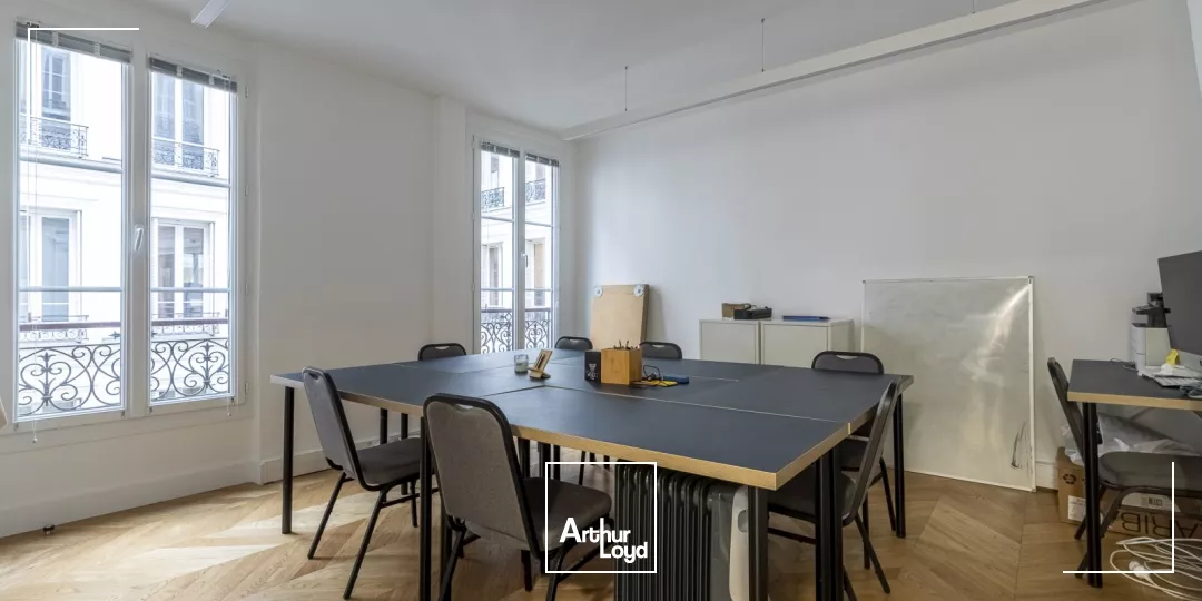 Bureaux à louer à PARIS 75010