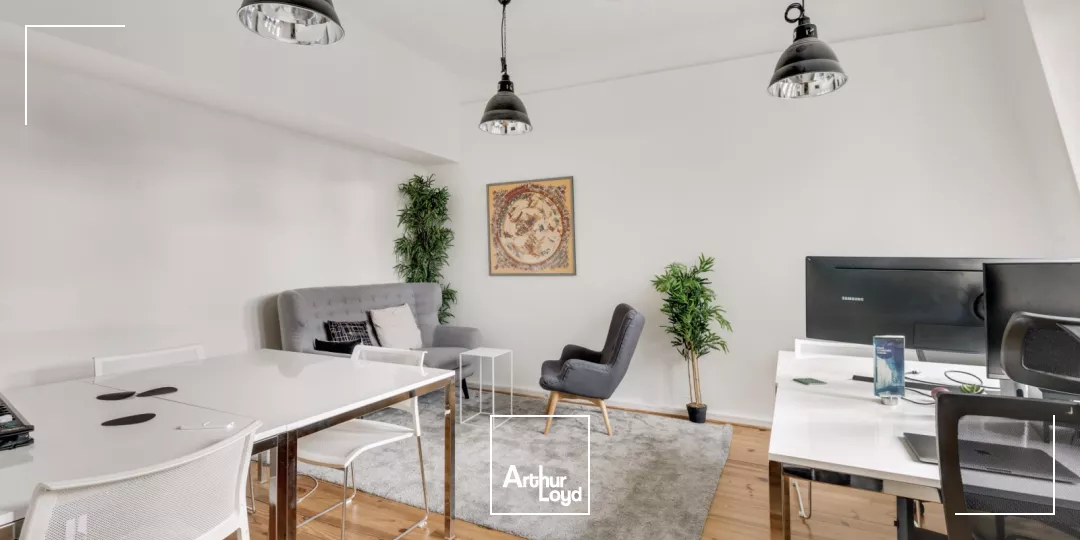 Bureaux à louer à PARIS 75008