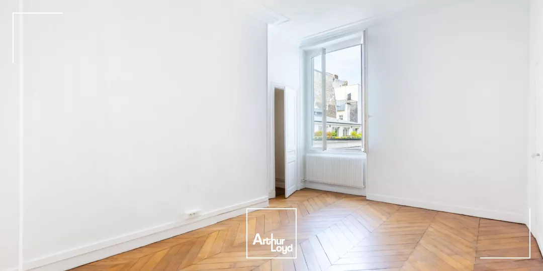 Bureaux à louer à PARIS 75009