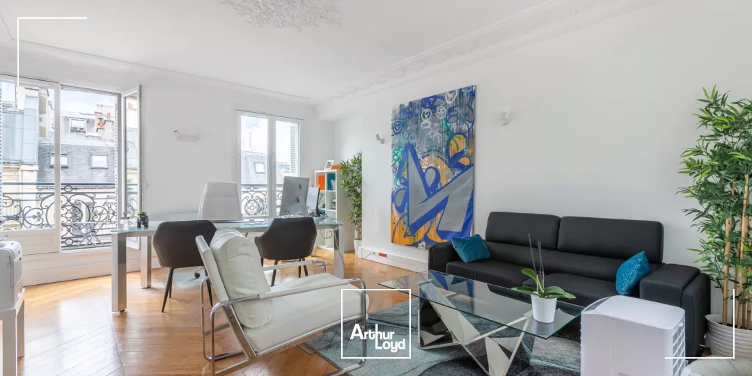 Bureaux à louer à PARIS 75008