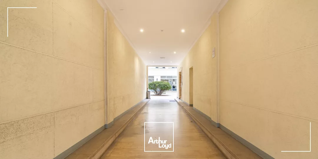 Bureaux à louer à PARIS 75009