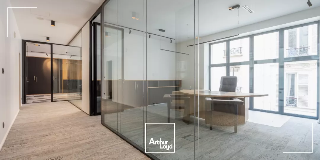 Bureaux à vendre à PARIS 75008