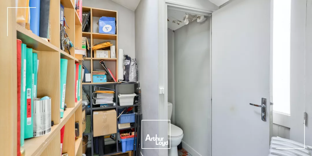 Locaux commerciaux à vendre à PARIS 75018