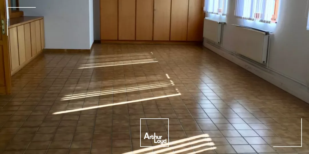 BUREAUX à LOUER de 79.87 m²