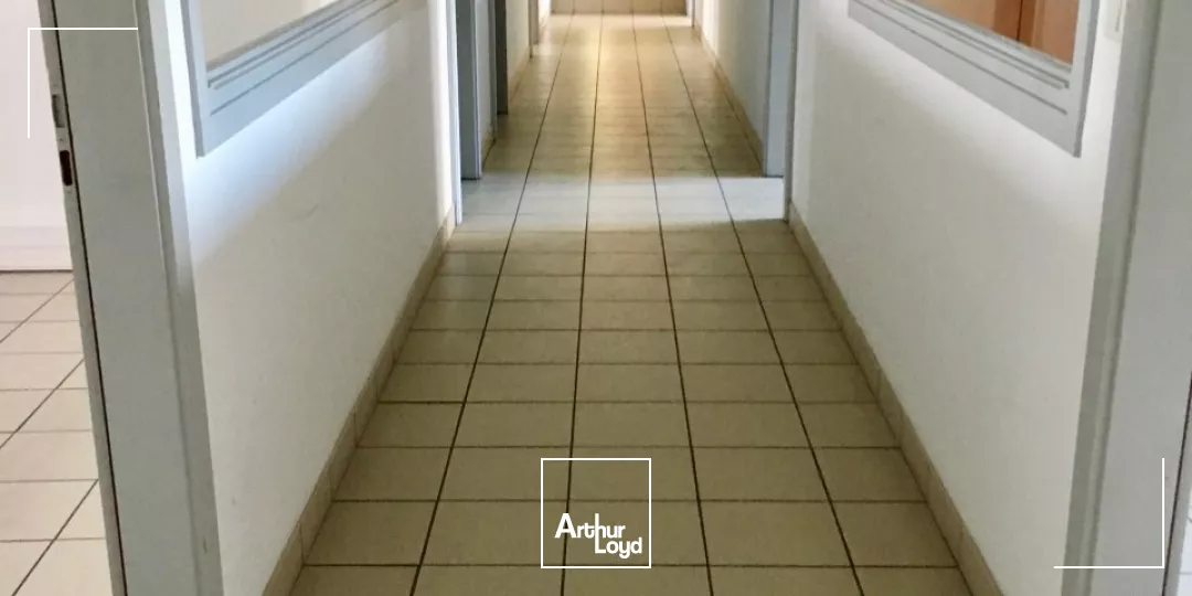 BUREAUX à LOUER de 79.87 m²