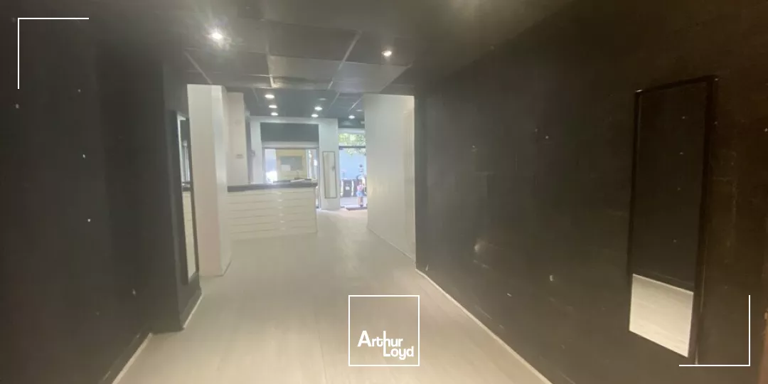 A LOUER - LOCAL COMMERCIAL 120 m2 - LE HAVRE HYPER CENTRE 