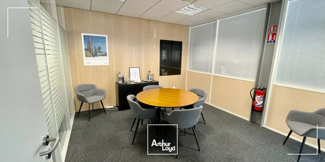 Bureaux à louer à MONT SAINT AIGNAN 76130