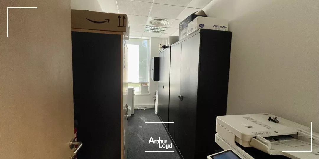 Bureaux à louer à MONT SAINT AIGNAN 76130