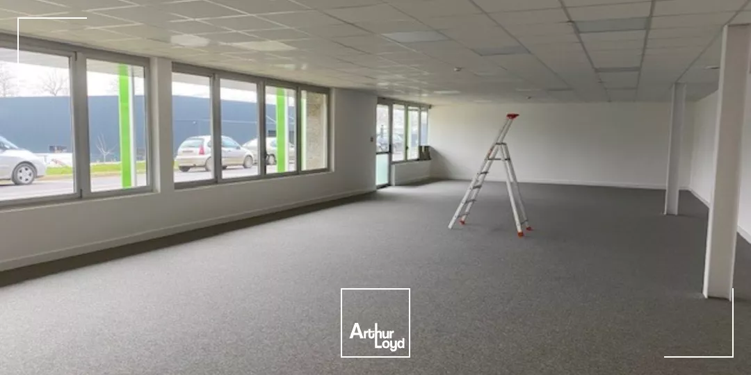 SOUS-LOCATION DE BUREAUX ET LOCAUX D'ACTIVITE - PLOUFRAGAN