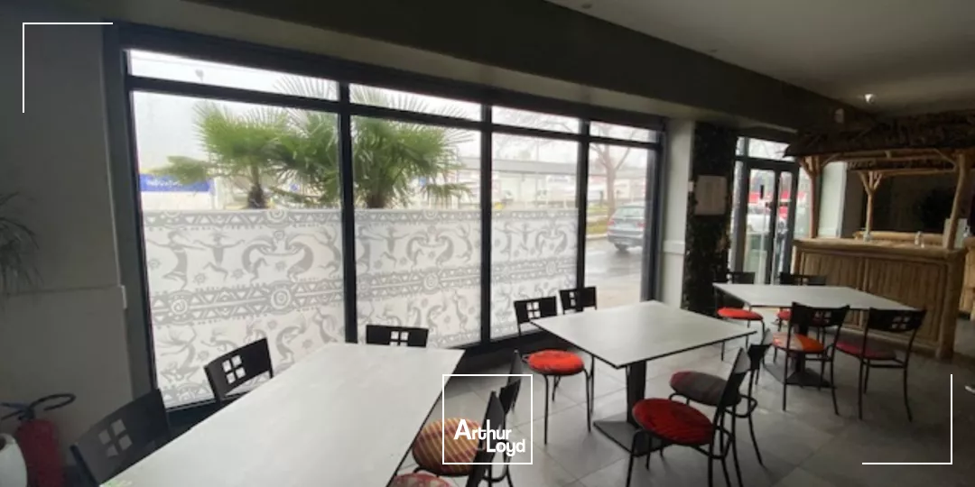 LOCAL COMMERCIAL DE 770 M²A LOUER - ZONE KERGONAN BREST