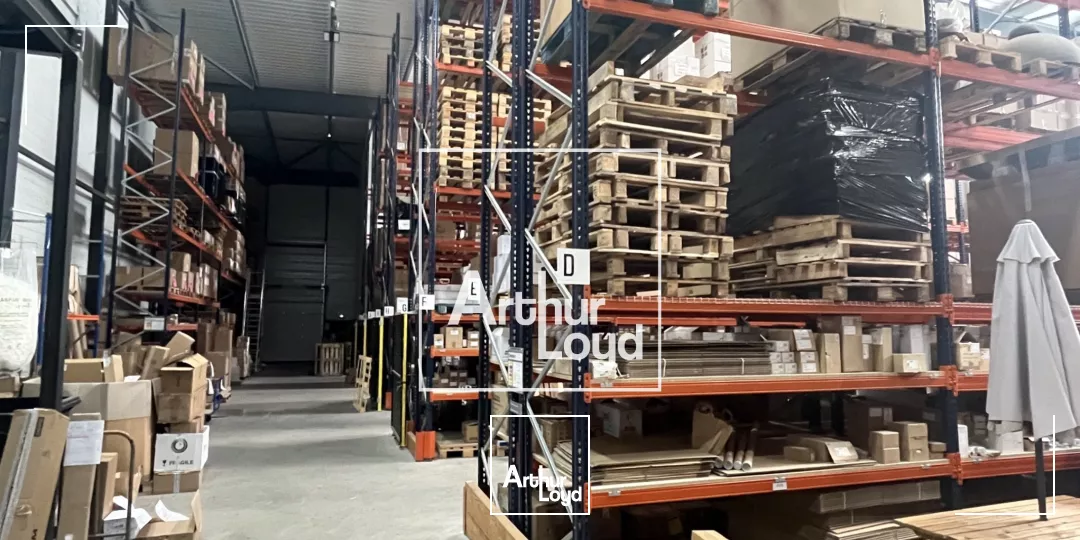 LOCAUX D'ACTIVITÉ À LOUER - TOULOUSE - PROCHE AUTOROUTE