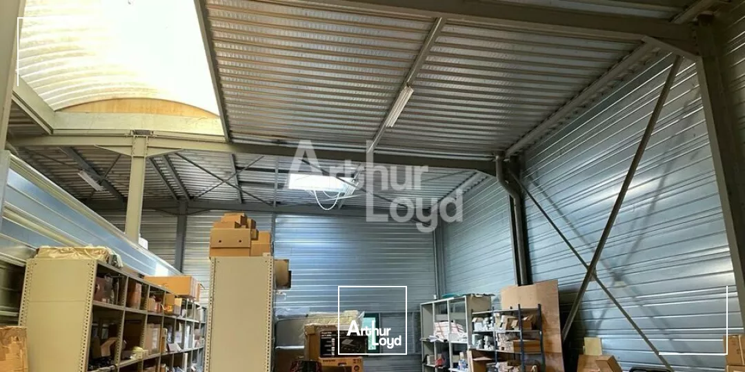 MONT PRÈS CHAMBORD - VENTE BUREAUX/ACTIVITÉ DE 459 M²