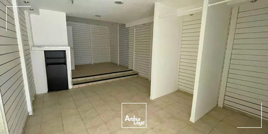 BOURGES CENTRE - A LOUER - LOCAL COMMERCIAL DE 41 M²