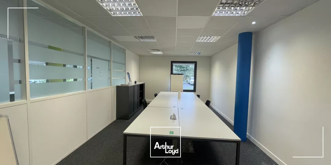 Bureaux à louer à PETIT COURONNE 76650