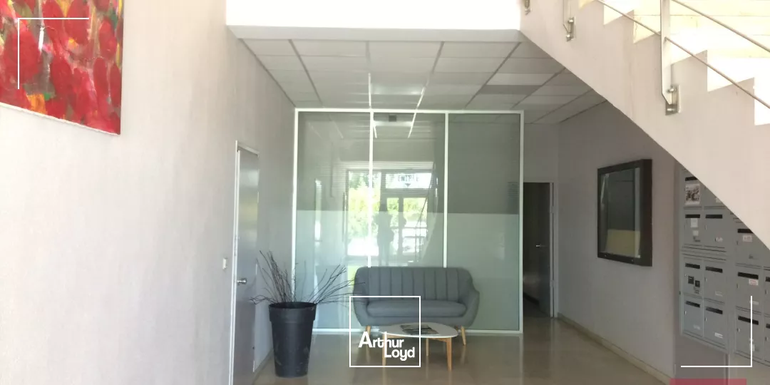 LOCATION BUREAUX - LOYER ATTRACTIF - LATTES 