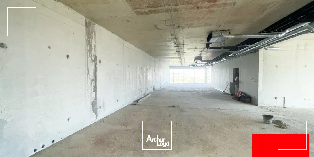 BUREAUX NEUFS A LOUER AVEC TERRASSES ET PARKINGS - NEXUS - MONTPELLIER -GARE TGV SUD DE FRANCE