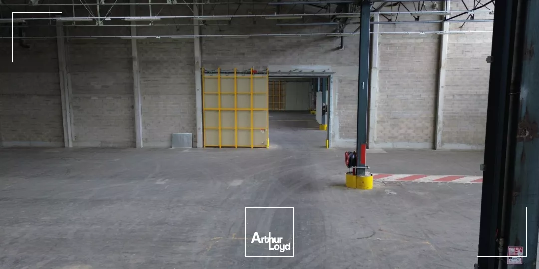 LOCAL D'ACTIVITE et BUREAUX - ICPE 1510 - NIMES