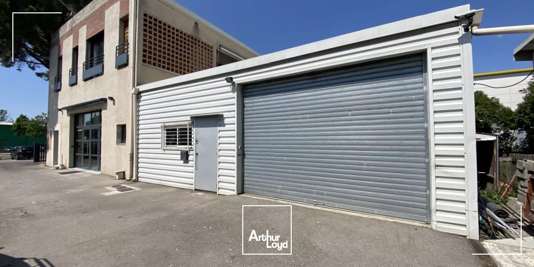 Bâtiment mixte indépendant à VENDRE sur AIX EN PROVENCE