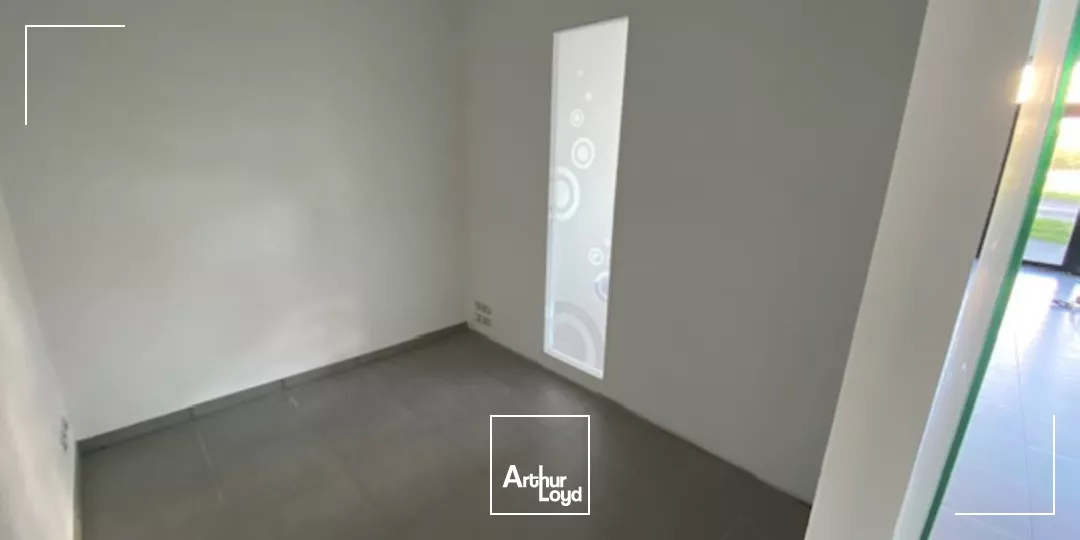 A LOUER LOCAL COMMERCIAL RIVE DROITE DE BREST