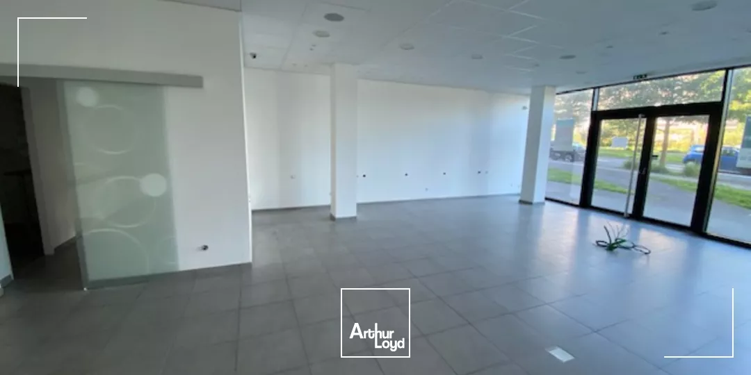 A LOUER LOCAL COMMERCIAL RIVE DROITE DE BREST
