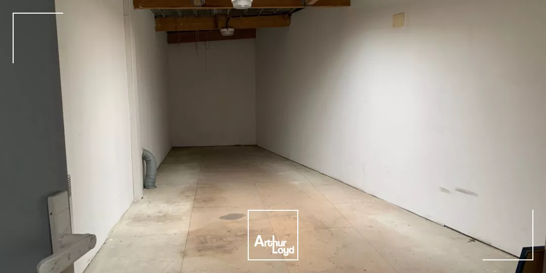 LOCAL COMMERCCIAL A LOUER CENTRE HISTORIQUE DE QUIMPER