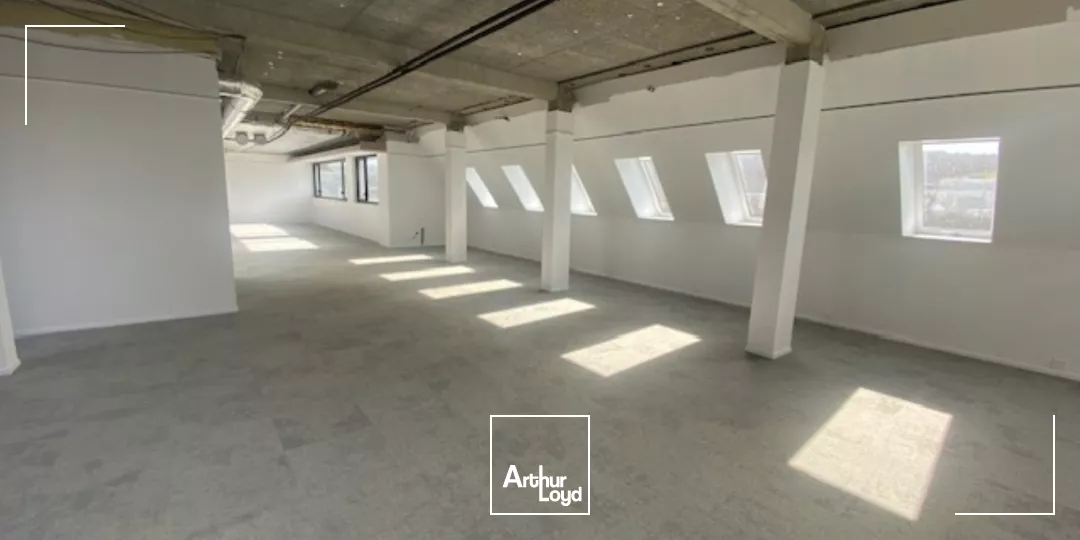  A LOUER PLATEAU DE BUREAUX NEUFS LANDERNEAU