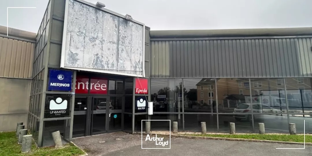 MACON SUD - LOCAL COMMERCIAL - LOCATION - BOUCHARDES