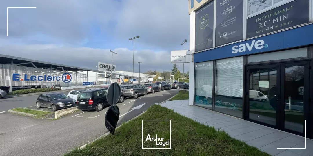 BUREAUX COMMERCE A LOUER - ORVAULT GRAND VAL - NANTES NORD