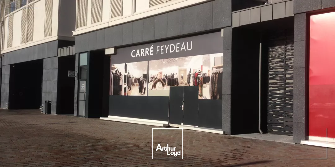 LOCAUX COMMERCIAUX - A LOUER - NANTES - CARRE FEYDEAU 