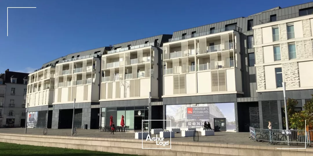 LOCAUX COMMERCIAUX - A LOUER - NANTES - CARRE FEYDEAU 