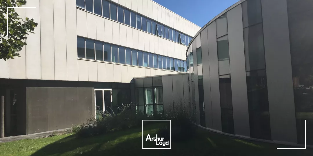 LOCATION VENTE BUREAU SAINT-HERBLAIN ZENITH ARMOR 8244 M2