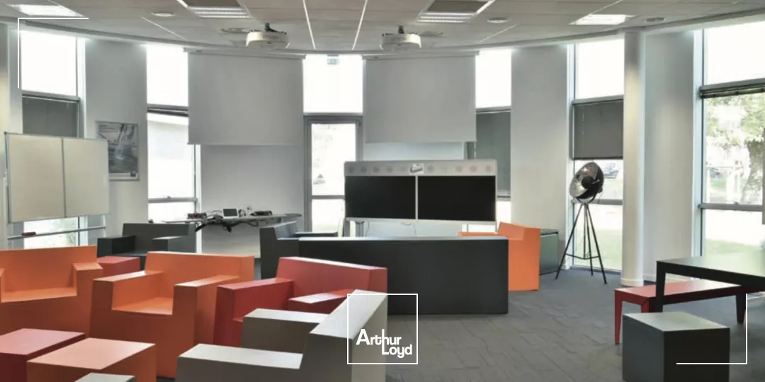 LOCATION VENTE BUREAU SAINT-HERBLAIN ZENITH ARMOR 8244 M2