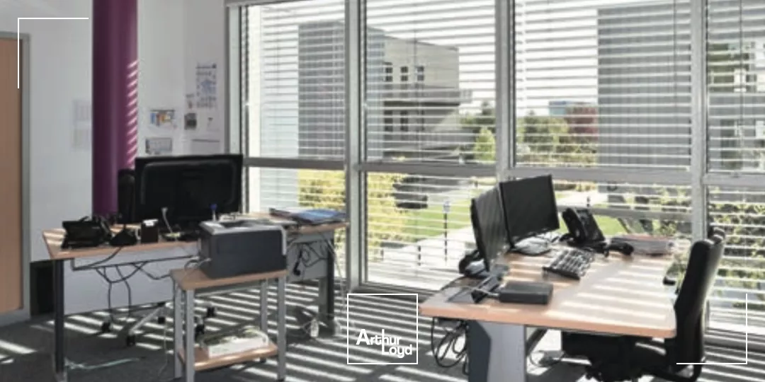 LOCATION VENTE BUREAU SAINT-HERBLAIN ZENITH ARMOR 8244 M2