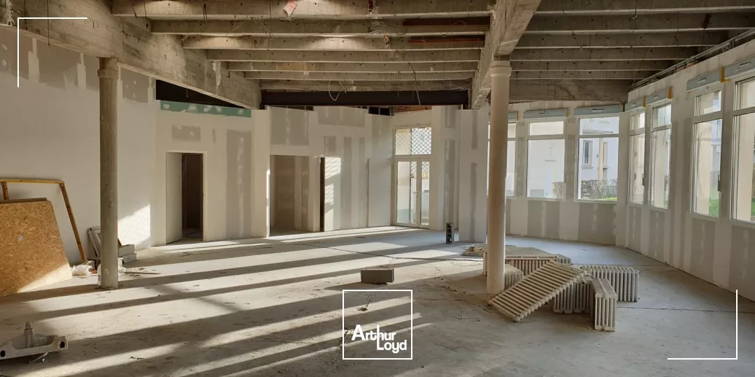 BUREAUX - LOCAL COMMERCIAL EN RDC - NANTES NORD OUEST