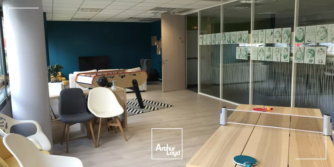 LOCATION BUREAUX A ORVAULT 624 M2 PROCHE PERIPHERIQUE