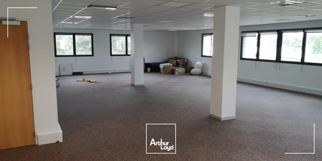 BUREAUX A LOUER A VENDRE - NANTES - 1660M2 DIVISIBLES