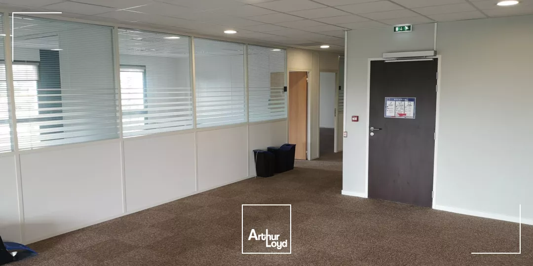 BUREAUX A LOUER A VENDRE - NANTES - 1660M2 DIVISIBLES