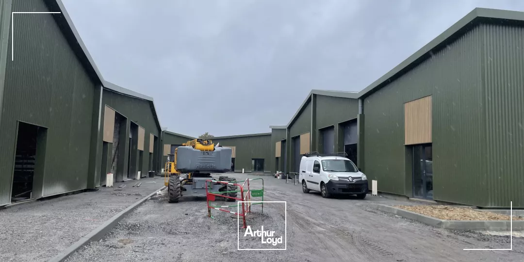 VENTE - ENTREPOT - PARC ACTIVITE - VIGNEUX DE BRETAGNE