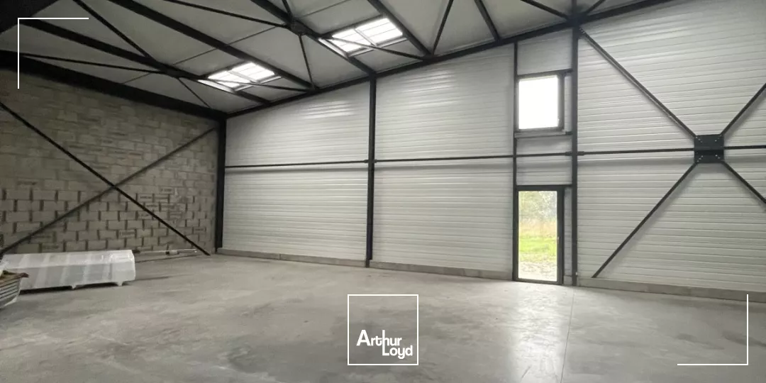VENTE - ENTREPOT - PARC ACTIVITE - VIGNEUX DE BRETAGNE