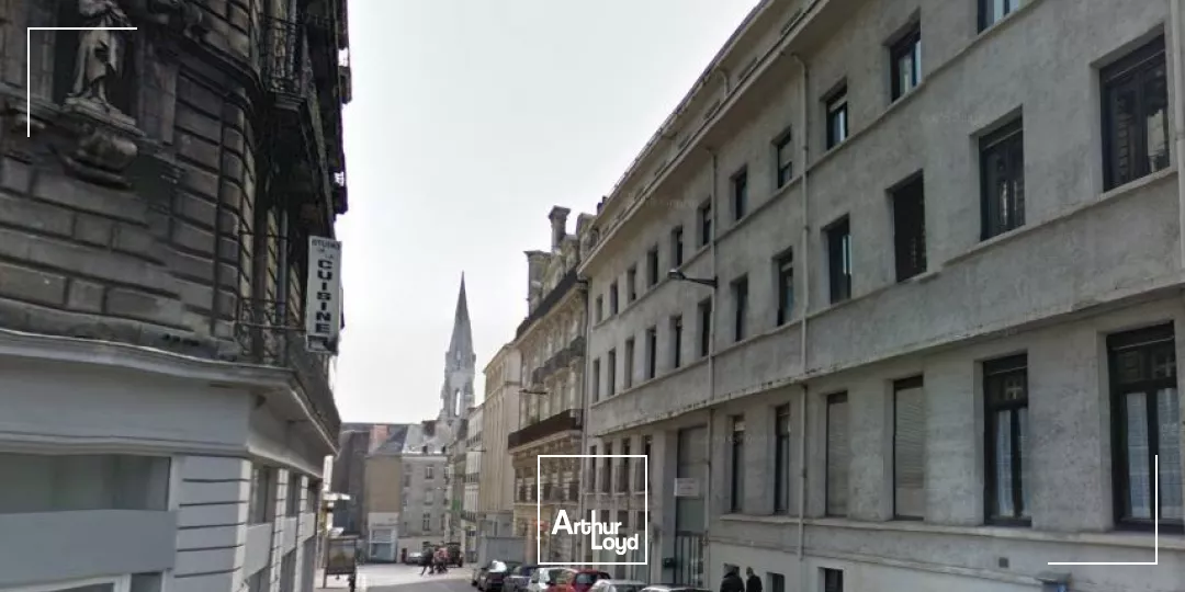 LOCAL COMMERCIAL A LOUER 378M2