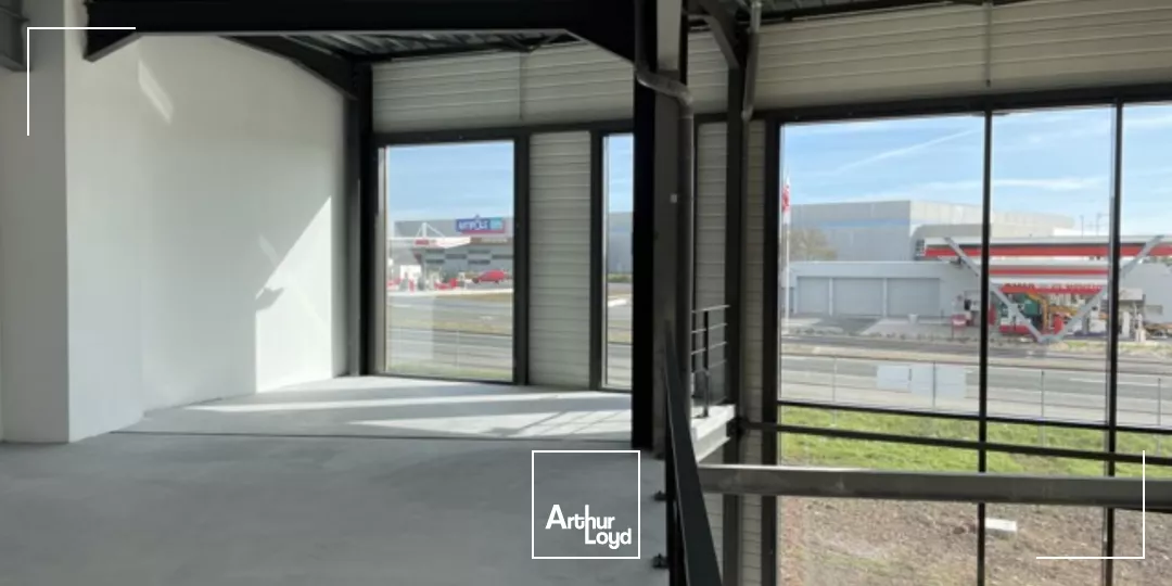 A LOUER CELLULES COMMERCIALES ARTISANALES ANCENIS