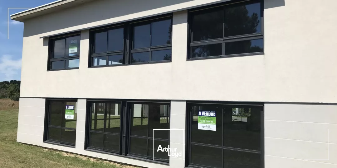 ACHAT - BUREAUX - PARKING - GUERANDE - 290 m2 - PMR