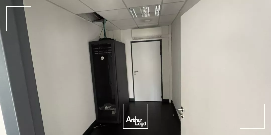 BUREAUX À LOUER-NANTES EST-213 M2TECHNOPARC DE L'AUBINÈRE