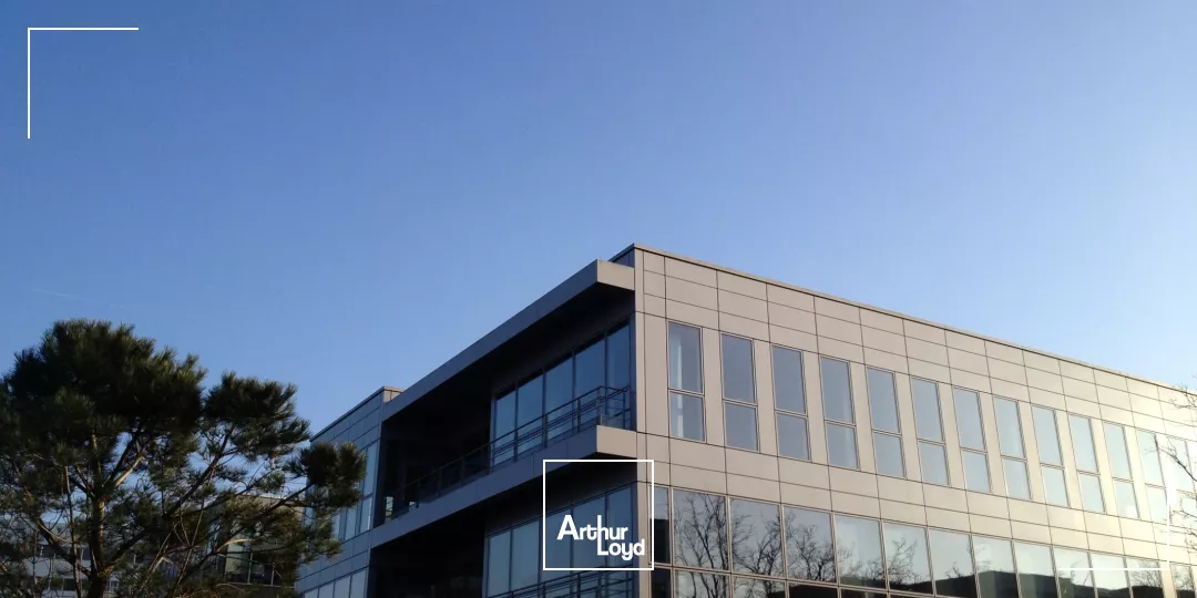 LOCATION BUREAUX SAINT-HERBLAIN 3357 M2 ZONE ZENITH
