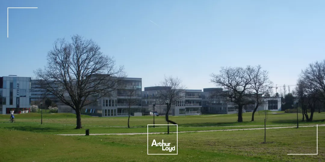 LOCATION BUREAUX SAINT-HERBLAIN 3357 M2 ZONE ZENITH